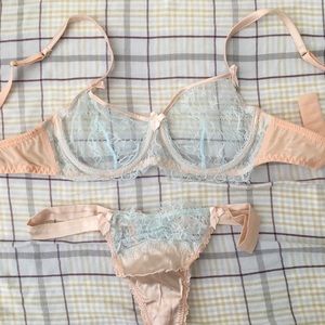 NWOT Mimi Holliday Damaris lingerie set 32C and S